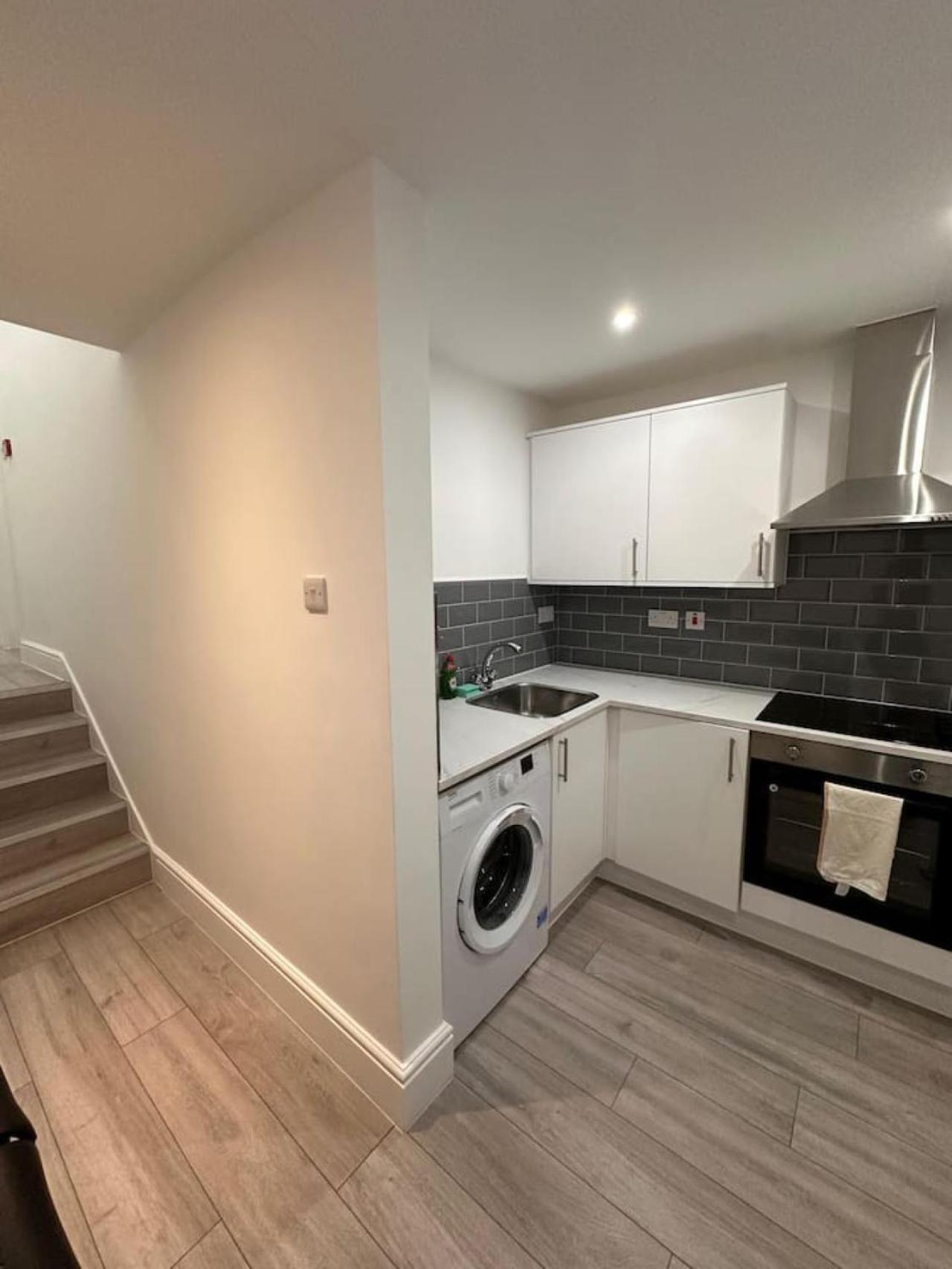 Room In Central London Zone 1 외부 사진